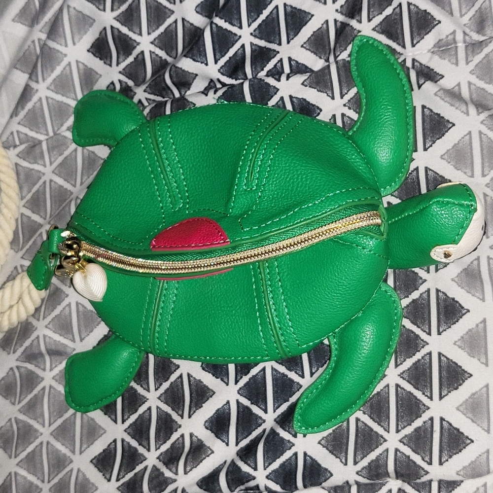 Betsey Johnson Turtle Wristlet